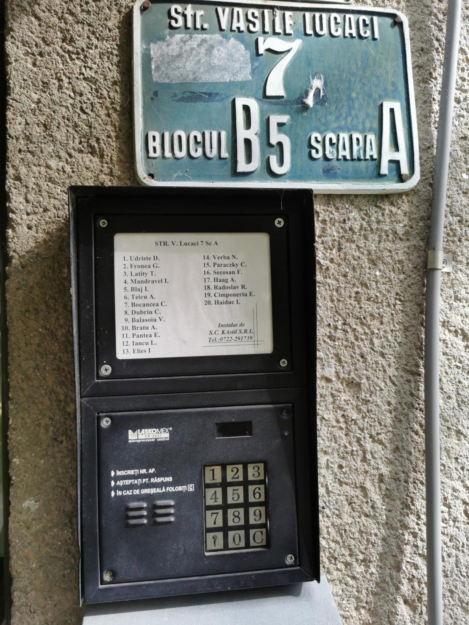 Comfy & Pleasant Apartment 10 Min Walk To Downtown Timisoara Exterior photo